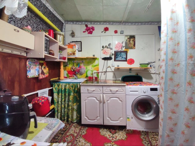 Купить дом на улице Набережная в Тюменской области. Вариант № 32043, 7, площадь -  квм, цена 3950000 рублей