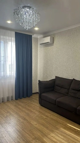 Купить двухкомнатную квартиру в Ростовской области. Вариант № 9651889, 8, площадь -  квм, цена 7050000 рублей