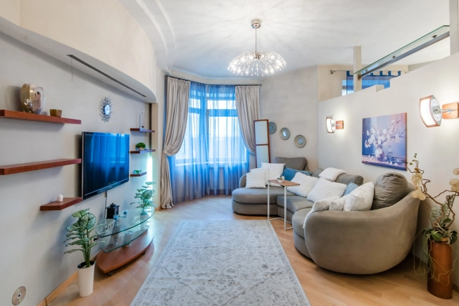 Купить квартиру в Москве. Вариант № 9089382, 12, площадь -  квм, цена 35999000 рублей