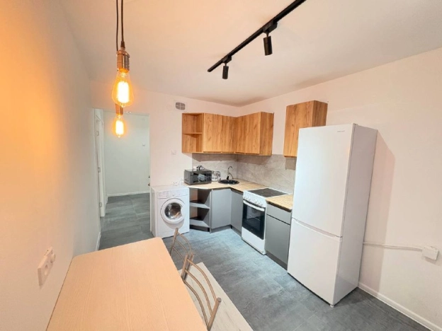 Снять квартиру в Тобольске. Вариант № 10463279, 3, площадь -  квм, цена 50000 рублей