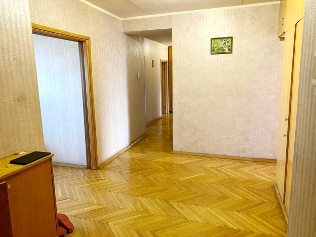 Купить четырехкомнатную квартиру в ЦАО в Москве. Вариант № 35516, 14, площадь -  квм, цена 48000000 рублей