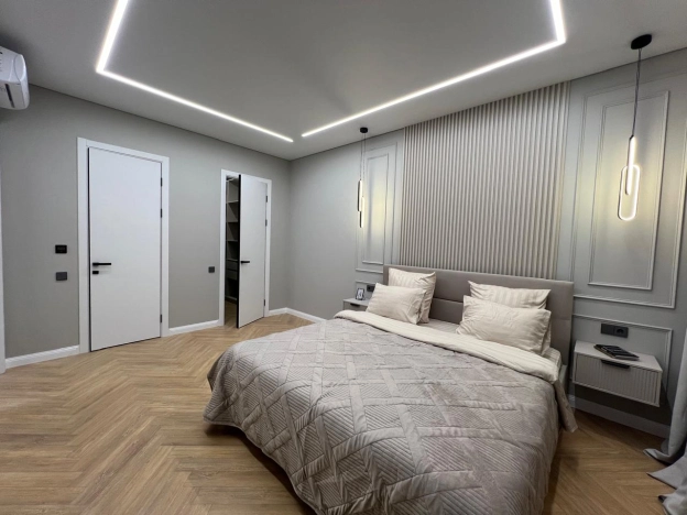 Купить двухкомнатную квартиру на вторичке на улице Лётчика Ульянина в Москве. Вариант № 10432313, 11, площадь -  квм, цена 45900000 рублей