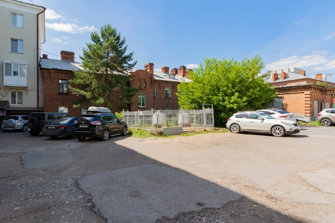 Купить двухкомнатную квартиру на улице Таубе в Омске. Вариант № 55179, 19, площадь -  квм, цена 8900000 рублей