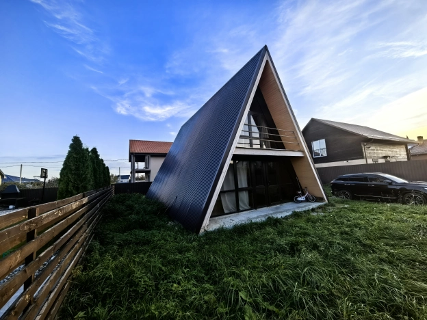 Купить дом в Калининграде. Вариант № 7183421, 9, площадь -  квм, цена 8450000 рублей