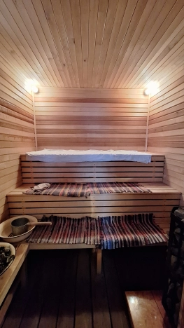 Купить дом в Искитиме. Вариант № 9056988, 10, площадь -  квм, цена 3400000 рублей