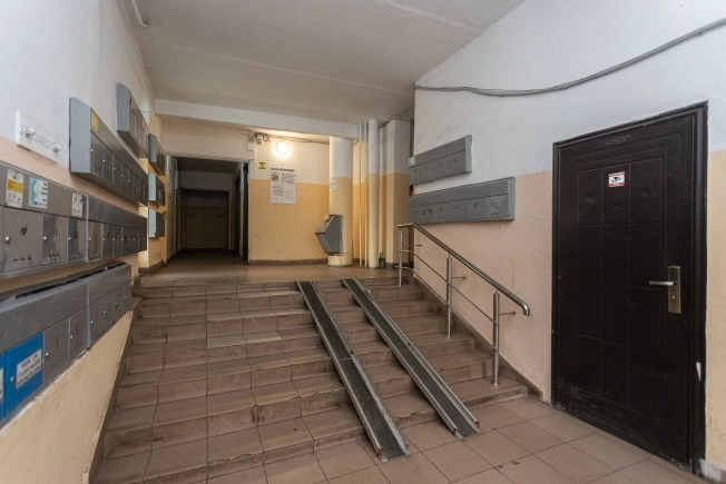 Купить однокомнатную квартиру в Калининграде. Вариант № 9280933, 30, площадь -  квм, цена 4950000 рублей