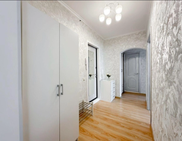 Купить квартиру в Москве. Вариант № 10366657, 4, площадь -  квм, цена 24800000 рублей