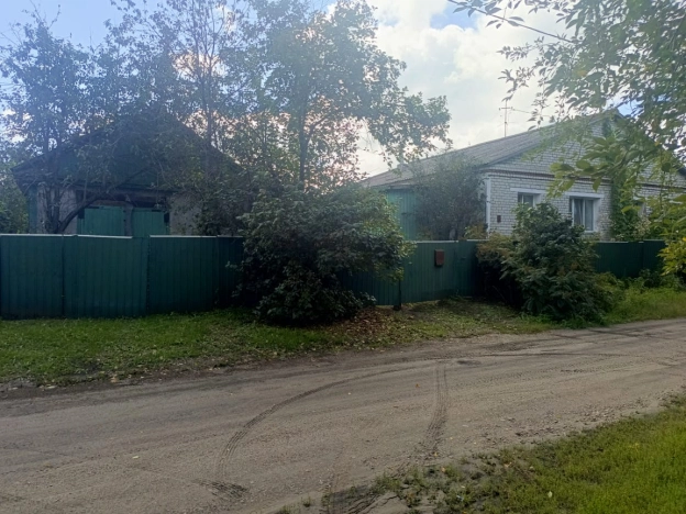 Купить трехкомнатную квартиру в Амурской области. Вариант № 3398697, 0, площадь -  квм, цена 5000000 рублей