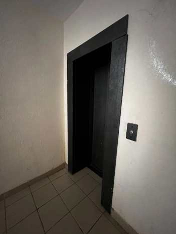 Купить однокомнатную квартиру на улице Шоссейная в Республике Адыгея. Вариант № 10443686, 19, площадь -  квм, цена 4200000 рублей