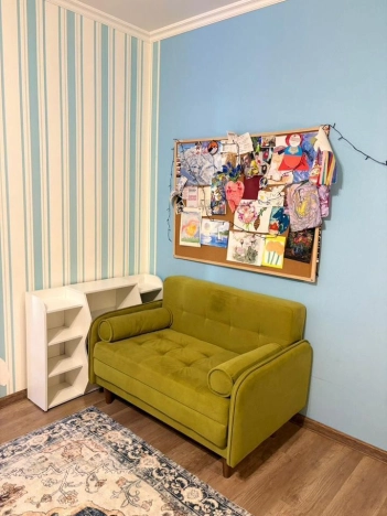 Купить квартиру в Москве. Вариант № 10429741, 3, площадь -  квм, цена 15000000 рублей