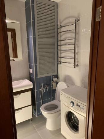 Купить однокомнатную квартиру на улице Шелепихинская набережная в Москве. Вариант № 10076792, 8, площадь -  квм, цена 10000000 рублей