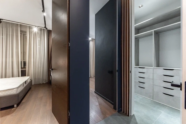 Купить квартиру в Москве. Вариант № 9806554, 24, площадь -  квм, цена 36000000 рублей