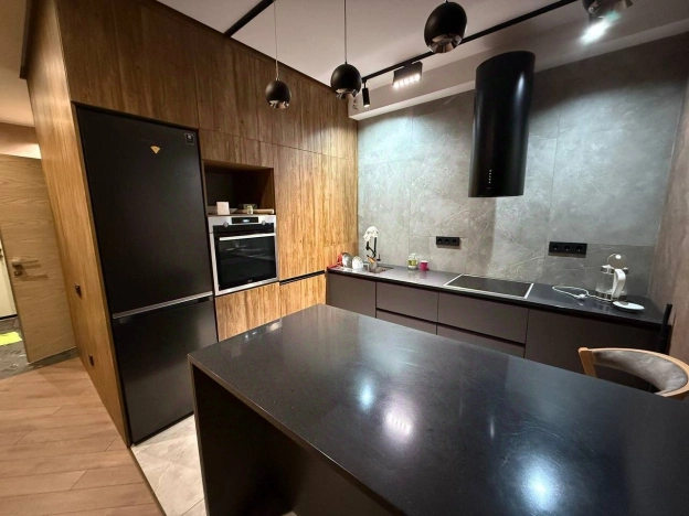 Купить квартиру в Москве. Вариант № 8047746, 1, площадь - квм, цена 21800000 рублей