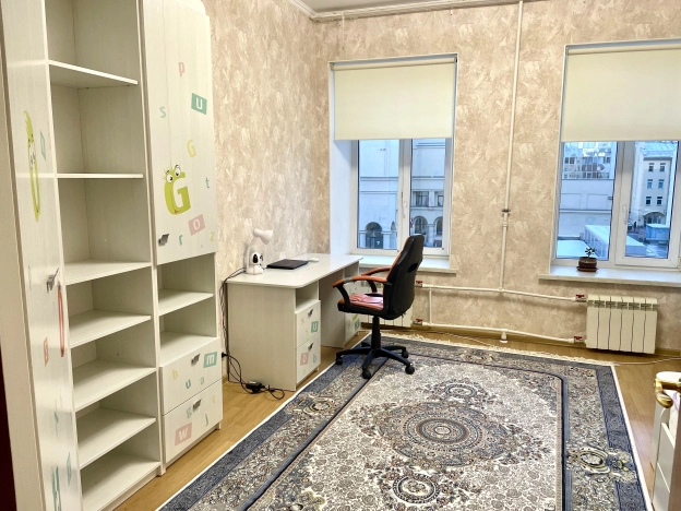 Купить трехкомнатную квартиру в Санкт-Петербурге. Вариант № 9458212, 12, площадь -  квм, цена 26500000 рублей