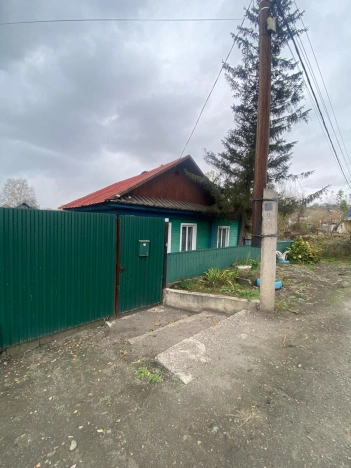 Купить дом на улице Садовая в Алтайском крае. Вариант № 2097163, 27, площадь -  квм, цена 3000000 рублей