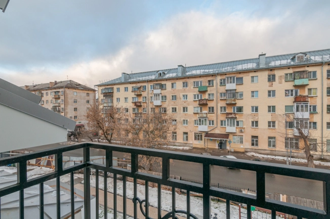 Купить четырехкомнатную квартиру в Вологде. Вариант № 21004, 2, площадь -  квм, цена 18000000 рублей