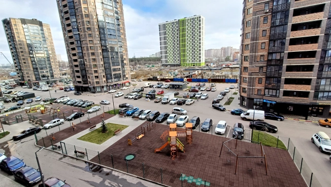 Купить однокомнатную квартиру в Воронеже. Вариант № 9110126, 7, площадь - квм, цена 5400000 рублей