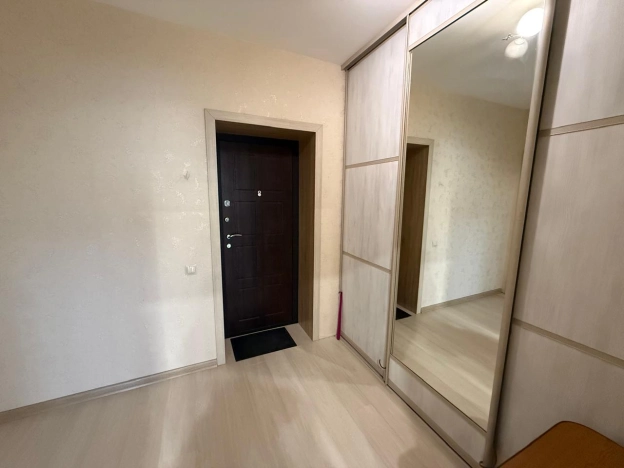 Купить квартиру в районе Ленинский в Воронеже. Вариант № 7611131, 28, площадь -  квм, цена 8750000 рублей