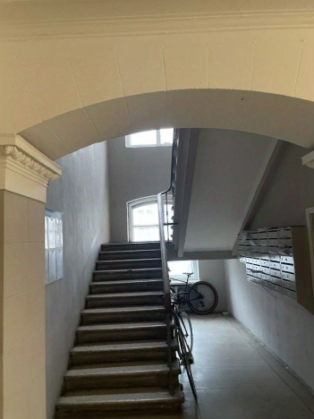 Купить квартиру в Москве. Вариант № 10429830, 11, площадь -  квм, цена 38800000 рублей