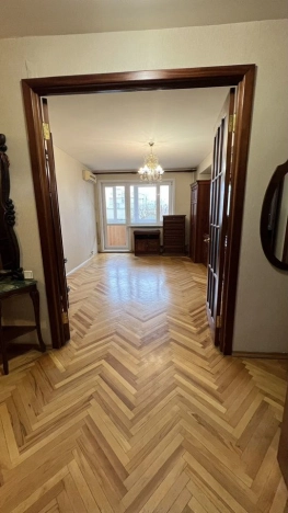 Купить квартиру в Москве. Вариант № 10389444, 3, площадь -  квм, цена 31900000 рублей