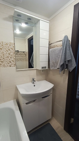 Снять квартиру в Тобольске. Вариант № 3146141, 22, площадь -  квм, цена 60000 рублей