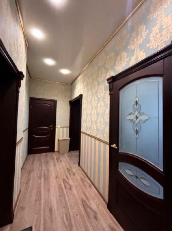 Купить двухкомнатную квартиру в районе Заельцовский в Новосибирске. Вариант № 9576373, 3, площадь -  квм, цена 8500000 рублей