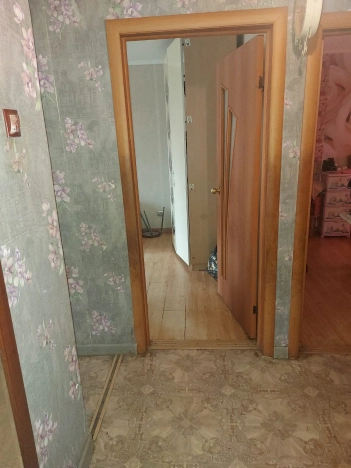 Купить трехкомнатную квартиру в районе Калининский в Новосибирске. Вариант № 3995681, 11, площадь -  квм, цена 3750000 рублей