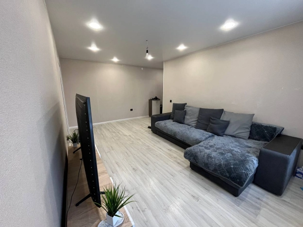 . Вариант № 1032020, 0, площадь - 65 квм, цена 8500000 рублей