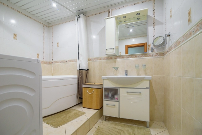 . Вариант № 23405, 10, площадь - 67.8 квм, цена 8800000 рублей