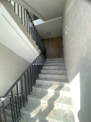 Купить квартиру в Вологодской области. Вариант № 4798862, 8, площадь -  квм, цена 14240000 рублей