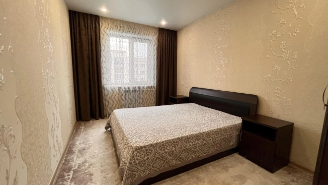 Купить двухкомнатную квартиру в ЦАО в Новосибирске. Вариант № 6076230, 9, площадь -  квм, цена 9170000 рублей