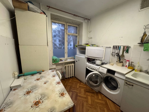 Купить квартиру в Москве. Вариант № 9976240, 7, площадь -  квм, цена 17800000 рублей