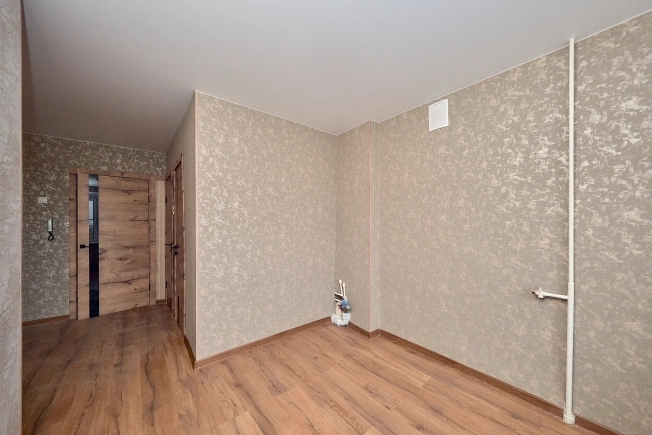 Купить трехкомнатную квартиру на улице Касимовское шоссе в Рязани. Вариант № 1271183, 4, площадь -  квм, цена 3890000 рублей