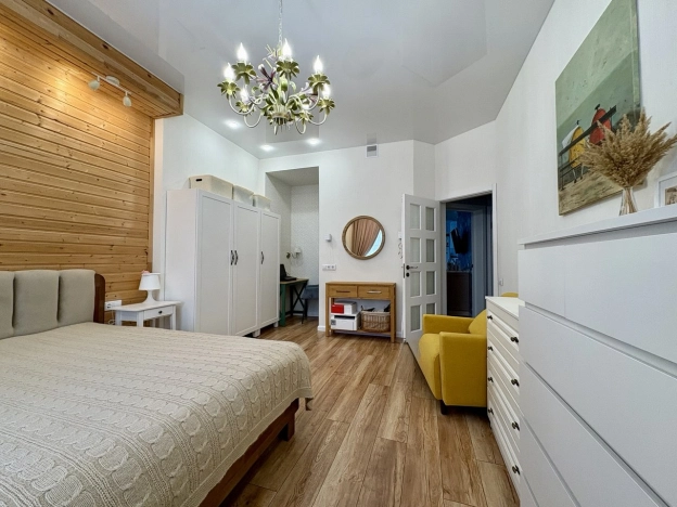 Купить трехкомнатную квартиру в Иванове. Вариант № 241628, 9, площадь -  квм, цена 11100000 рублей