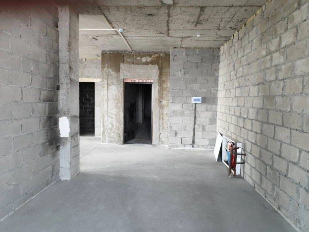 Купить четырехкомнатную квартиру в Омске. Вариант № 30383, 4, площадь -  квм, цена 24264000 рублей