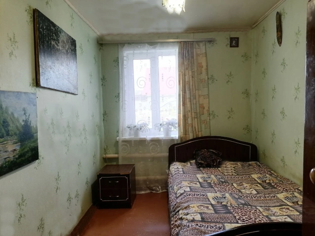 Купить дом в Брянской области. Вариант № 2665489, 8, площадь -  квм, цена 4300000 рублей