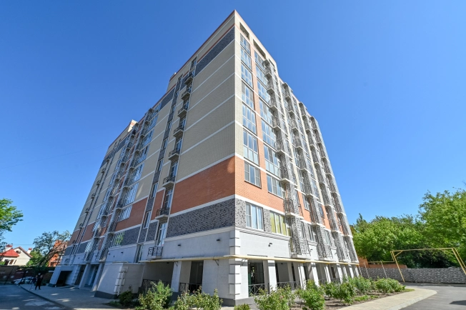 Купить однокомнатную квартиру в районе Октябрьский в Ростове-на-Дону. Вариант № 9130841, 11, площадь -  квм, цена 10600000 рублей