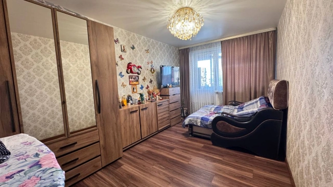 . Вариант № 34608, 4, площадь - 75 квм, цена 10500000 рублей