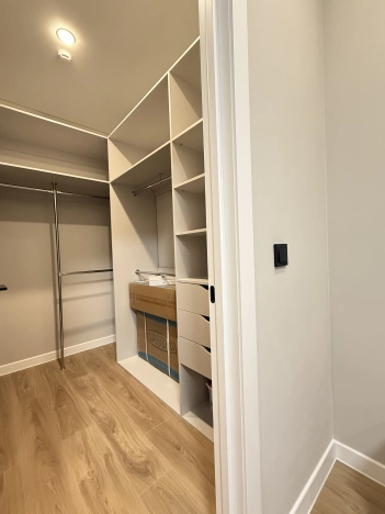 Купить квартиру в Москве. Вариант № 10134943, 13, площадь -  квм, цена 20000000 рублей