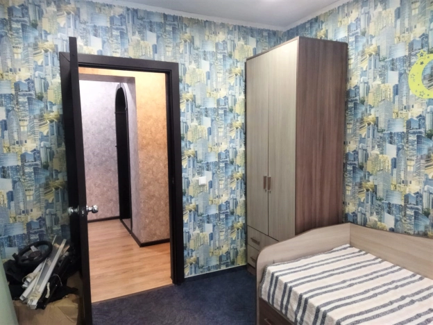 Купить многокомнатную квартиру на улице Строителей в Пензенской области. Вариант № 18024, 9, площадь -  квм, цена 2000000 рублей