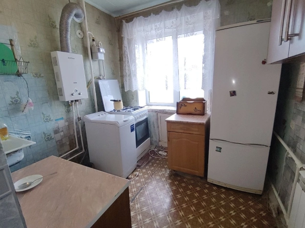 Купить однокомнатную квартиру в Микрорайоне 11-й в Белгороде. Вариант № 6959184, 4, площадь -  квм, цена 2750000 рублей