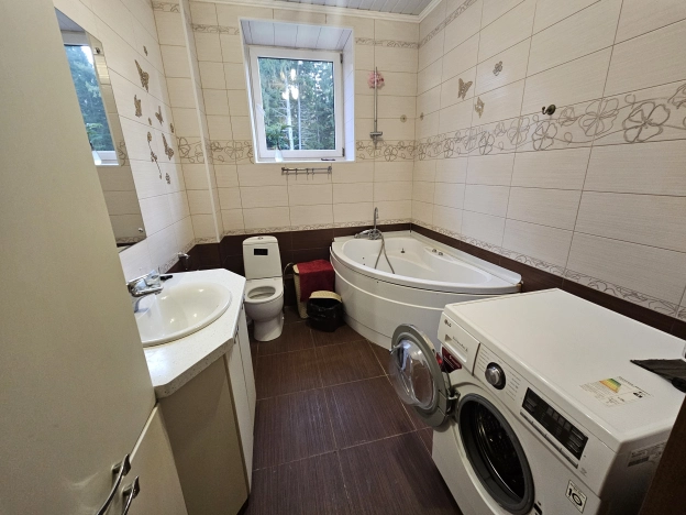 Купить дом на улице Георгия Маляревского в Тобольске. Вариант № 5111286, 32, площадь -  квм, цена 15400000 рублей