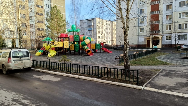 Купить двухкомнатную квартиру на улице Школьная в Калужской области. Вариант № 24330, 22, площадь -  квм, цена 4500000 рублей