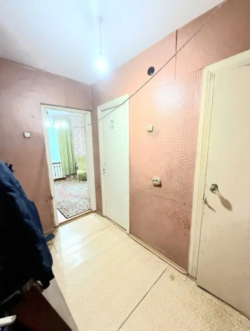 Купить квартиру на улице проезд Домостроителей в Тобольске. Вариант № 10523599, 5, площадь - квм, цена 3400000 рублей