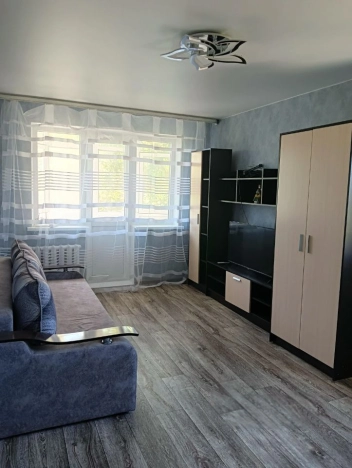 Купить квартиру в Керчи. Вариант № 5270175, 8, площадь -  квм, цена 5950000 рублей