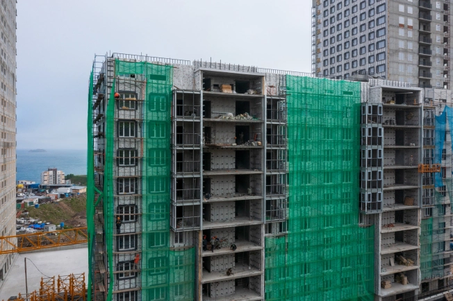 Купить двухкомнатную квартиру в новостройках на улице Океанский проспект в Владивостоке. Вариант № 4137460, 4, площадь -  квм, цена 13200250 рублей