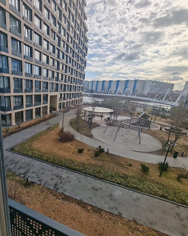 Купить двухкомнатную квартиру у метро Чкаловская в Москве. Вариант № 10781571, 32, площадь - квм, цена 26000000 рублей