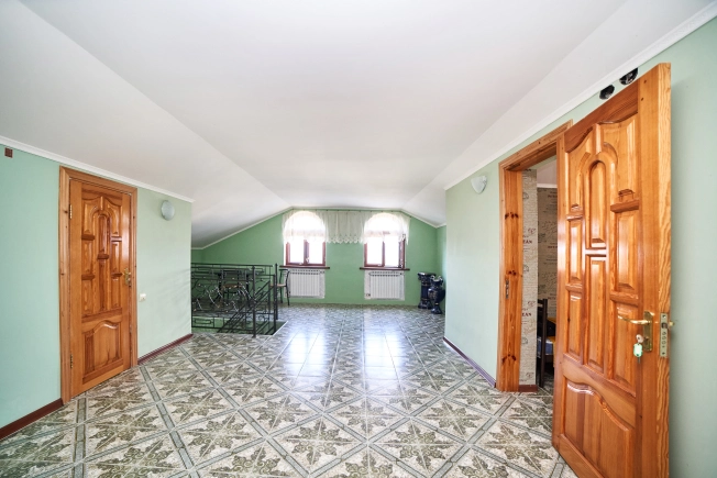 Купить дом в Севастополе. Вариант № 52883, 31, площадь -  квм, цена 19900000 рублей