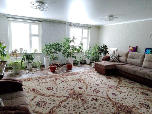 Купить трехкомнатную квартиру на улице Молодёжная в Республике Татарстан (татарстан). Вариант № 20051, 3, площадь -  квм, цена 11000000 рублей