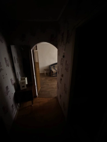 Купить однокомнатную квартиру в Микрорайоне Менделеевский, Гусь-Хрустальный в Гусь-Хрустальном. Вариант № 8822984, 4, площадь -  квм, цена 700000 рублей